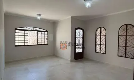 Casa com 2 dormitórios à venda, 91 m² por R$ 648.000 - Jardim do Lago - Atibaia/SP