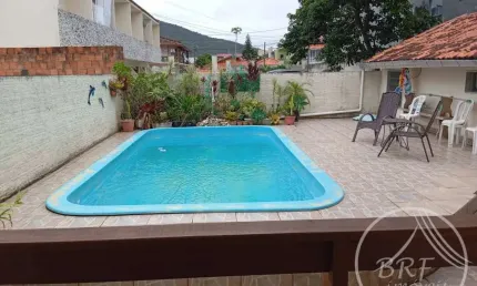 Casa com 3 quartos à venda na Servidão Luz Nascente, Ingleses do Rio Vermelho, Florianópolis, 164 m2 por R$ 850.000