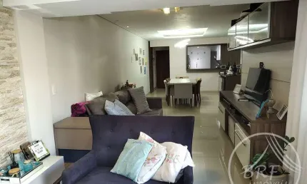 Vendo apartamento térrio tipo casa, em Balneário etreito Fpolis SC