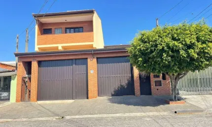 Excelente Sobrado à venda no Bairro Vila Hortência em, Sorocaba/SP