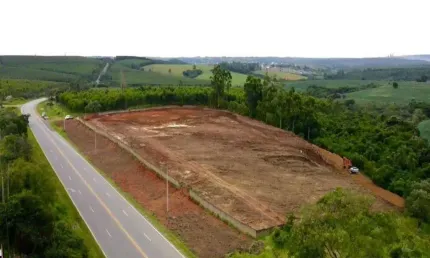 Área Comercial à venda, Campo Largo, Salto de Pirapora - AR0009.