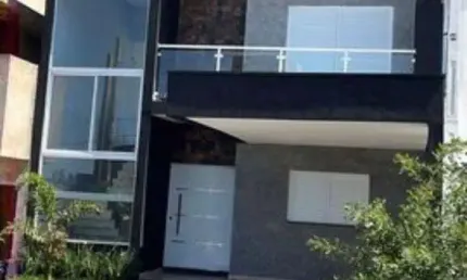 Lindo Sobrado à venda no Condomínio Horto Florestal Villagio, em Sorocaba/SP