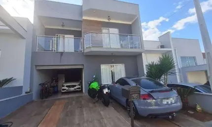 Lindo Sobrado à venda no Condomínio Horto Florestal III em, Sorocaba/SP