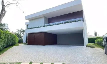 Excelente Sobrado alto padrão à venda no Condomínio Lago Azul, em Araçoiaba da Serra/SP