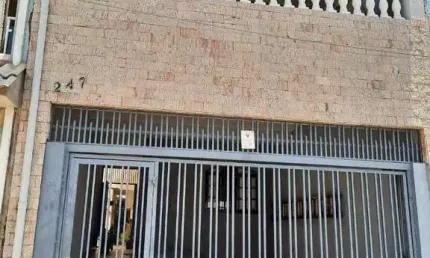 Sobrado à venda no Bairro Jardim Dois Corações em, Sorocaba/SP