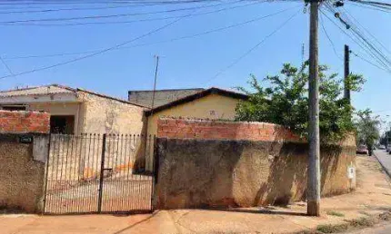 Casa de esquina a venda na vila nova em sorocaba/sp
