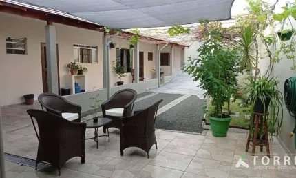 Casa com 2 quartos à venda na Rua Jornalista Hernani Pereira, 232, Vila Haro, Sorocaba