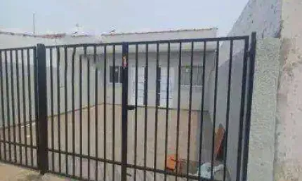 Casa com 02 dormitórios a venda no Jardim Santa Esmeralda em Sorocaba/sp