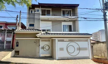 Sobrado com 03 suítes e sacada a venda no Jardim Simus em Sorocaba/sp