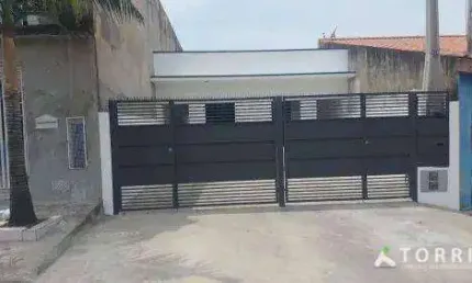 Casa com 01 dormitório a venda no Jardim Santa Catarina em Sorocaba/sp
