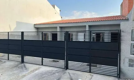 Casa com 2 dormitórios à venda, 54 m² por R$ 230.000,00 - Jardim Santa Esmeralda - Sorocaba/SP