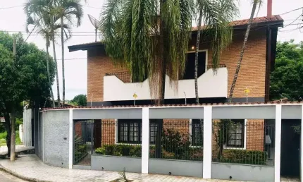 Casa com 4 quartos à venda na Avenida Gonçalves Magalhães, 9, Vila Trujillo, Sorocaba