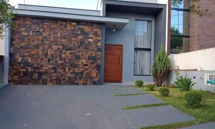 Casa à venda no Condomínio Golden Park Residence II em, Sorocaba/SP