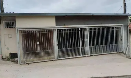 Casa á venda no Bairro Vila Formosa em, Sorocaba/SP