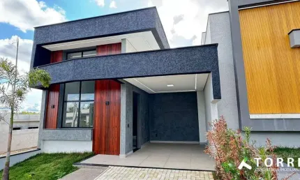 Casa com piscina à venda no Condomínio Villagio Ipanema I, em Sorocaba/SP.