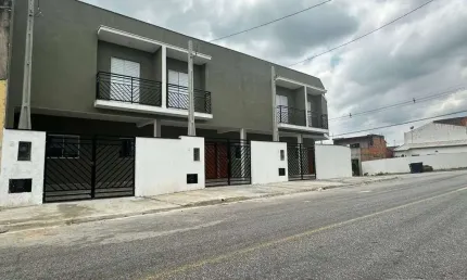 Sobrado á venda no Bairro Jardim Eliana em, Sorocaba/SP