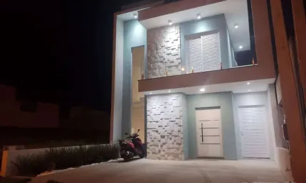 Sobrado com piscina à venda Condomínio Horto Florestal Villagio em, Sorocaba/SP