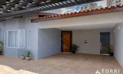 Casa à venda no Bairro Parque Três Meninos em, Sorocaba/SP