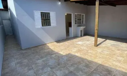 Casa á venda no Bairro Vila Santa Bárbara, em Sorocaba/SP
