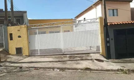 Casa á venda no Bairro Jardim Wanel Ville V em Sorocaba/SP