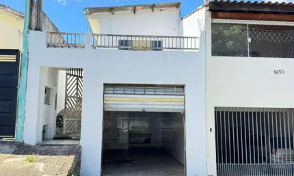 Casa com 3 quartos à venda na Rua Antônio Marques Custódio, 11, Vila Helena, Sorocaba