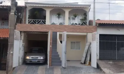 Casa á venda no Bairro Parque das Paineiras, em Sorocaba/SP