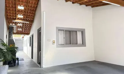 Casa à venda no Bairro Jardim Santa Esmeralda, em Sorocaba/SP.