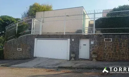Casa à venda/locação no Jardim Vila Trujilo em Sorocaba/SP.