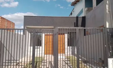 Casa à venda no Bairro Jardim J S Carvalho em, Sorocaba/SP