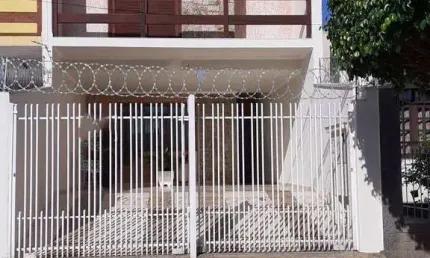 Casa com 3 Quartos à venda, no Bairro Jardim Siriema em Sorocaba - SP