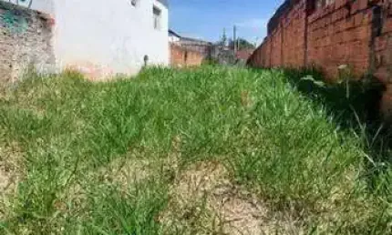 Terreno à venda no Bairro Lopes de Oliveira em Sorocaba/SP