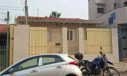 Casa com 1 Quarto à venda, no Bairro Vila Santana, em Sorocaba SP