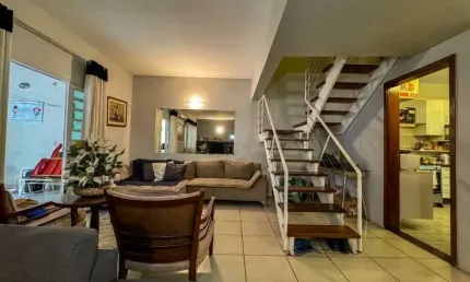 Casa em condomínio fechado com 3 quartos à venda na Rua Angélica Motta, 58, Parque 10 de Novembro, Manaus, 250 m2 por R$ 820.000
