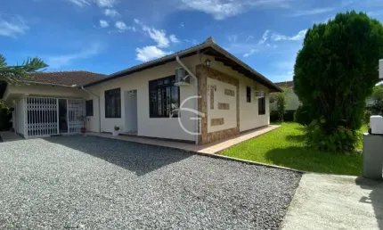Casa com 5 quartos à venda no Anita Garibaldi, Joinville 
