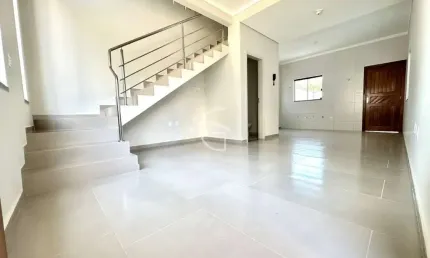 Casa com 3 quartos à venda no Bom Retiro, Joinville 