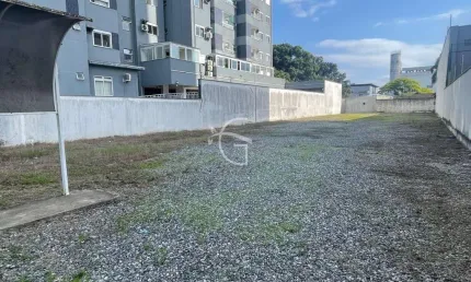 Terreno comercial para alugar no Anita Garibaldi, Joinville  por R$ 2.300