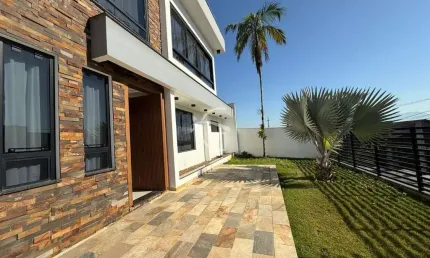 Belíssima residência próximo ao Garten Shopping no Bom Retiro