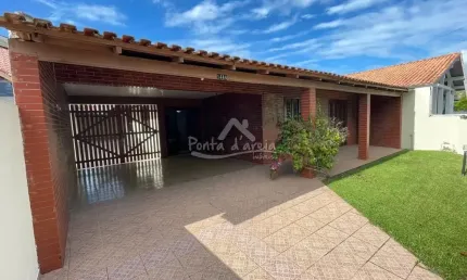 Casa com 3 quartos à venda na Avenida Brasil, 1444, Atami, Pontal do Paraná