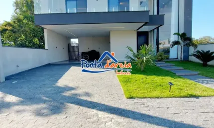 Casa à venda na Avenida Brasil, Atami, Pontal do Paraná