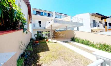 Casa com 2 quartos para alugar na Rua Suíça, 339, Atami, Pontal do Paraná