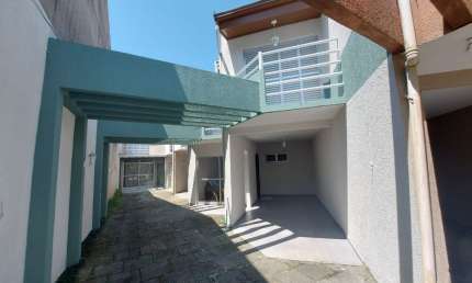 Casa com 2 quartos para alugar na Rua Avenida Brasil, 325, Atami, Pontal do Paraná