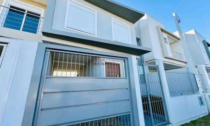 Sobrado a venda no bairro Nossa Senhora das Graças em Canoas.