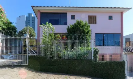 Casa comercial 319m², no bairro Marechal Rondon em Canoas/RS