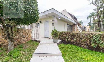 Casa com 4 quartos, 2 suítes, churrasqueira e piscina - Santa Quitéria - Curitiba/PR