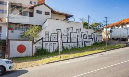 Sobrado Triplex, 3 quartos, suíte, 2 vagas - Alto da XV - Curitiba/PR