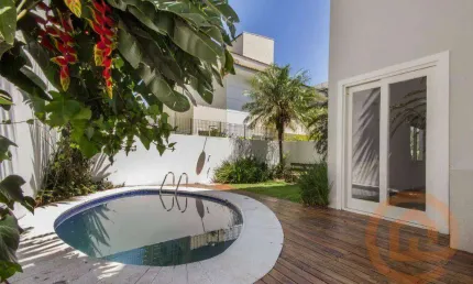 Casa com 5 suites  à venda, 488 m² por R$ 4.500.000 - Real Parque - São Paulo/SP