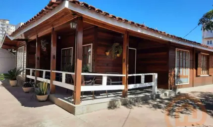 Casa com 5 dormitórios à venda, 150 m² por R$ 880.000,00 - Estancia Lynce - Atibaia/SP