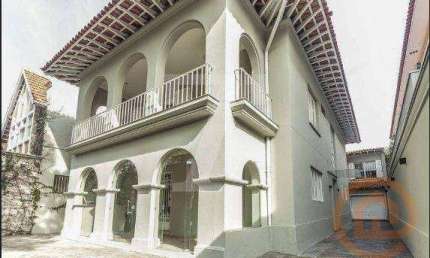 Casa com 4 dormitórios com 3 suítes, 450 m² - venda por R$ 12.800.000 ou aluguel por R$ 28.000/mês - Jardim Paulista - São Paulo/SP