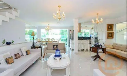 Casa com 4 suítes à venda, 270 m² por R$ 2.999.999 - Brooklin - São Paulo/SP
