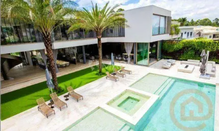 Casa com 6 suítes à venda, 3323 m² por R$ 120.000.000 - Residencial Dois (Tamboré) - Santana de Parnaíba/SP